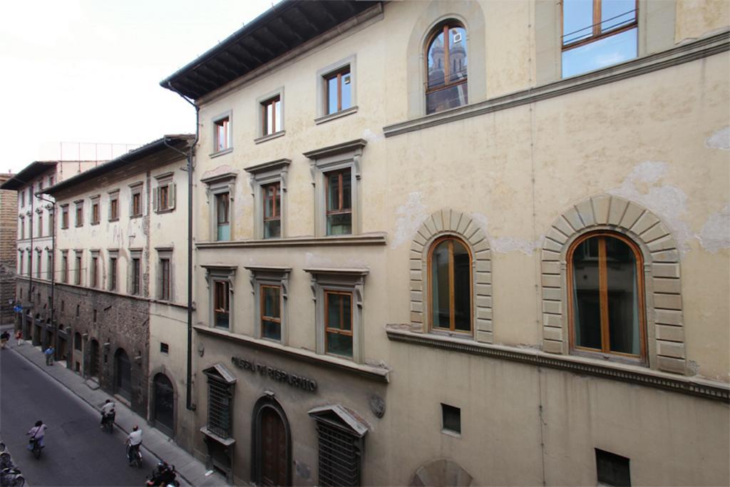 Apartments Florence - Duomo Δωμάτιο φωτογραφία